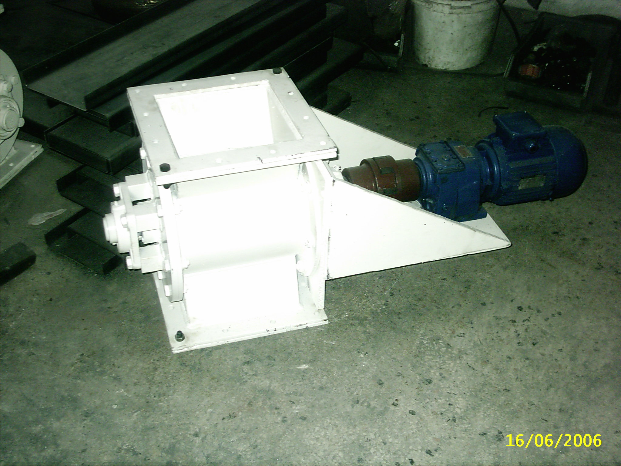 Yıldız Besleyici / Hücre Tekeri / Hava Kilidi - Görsel 4